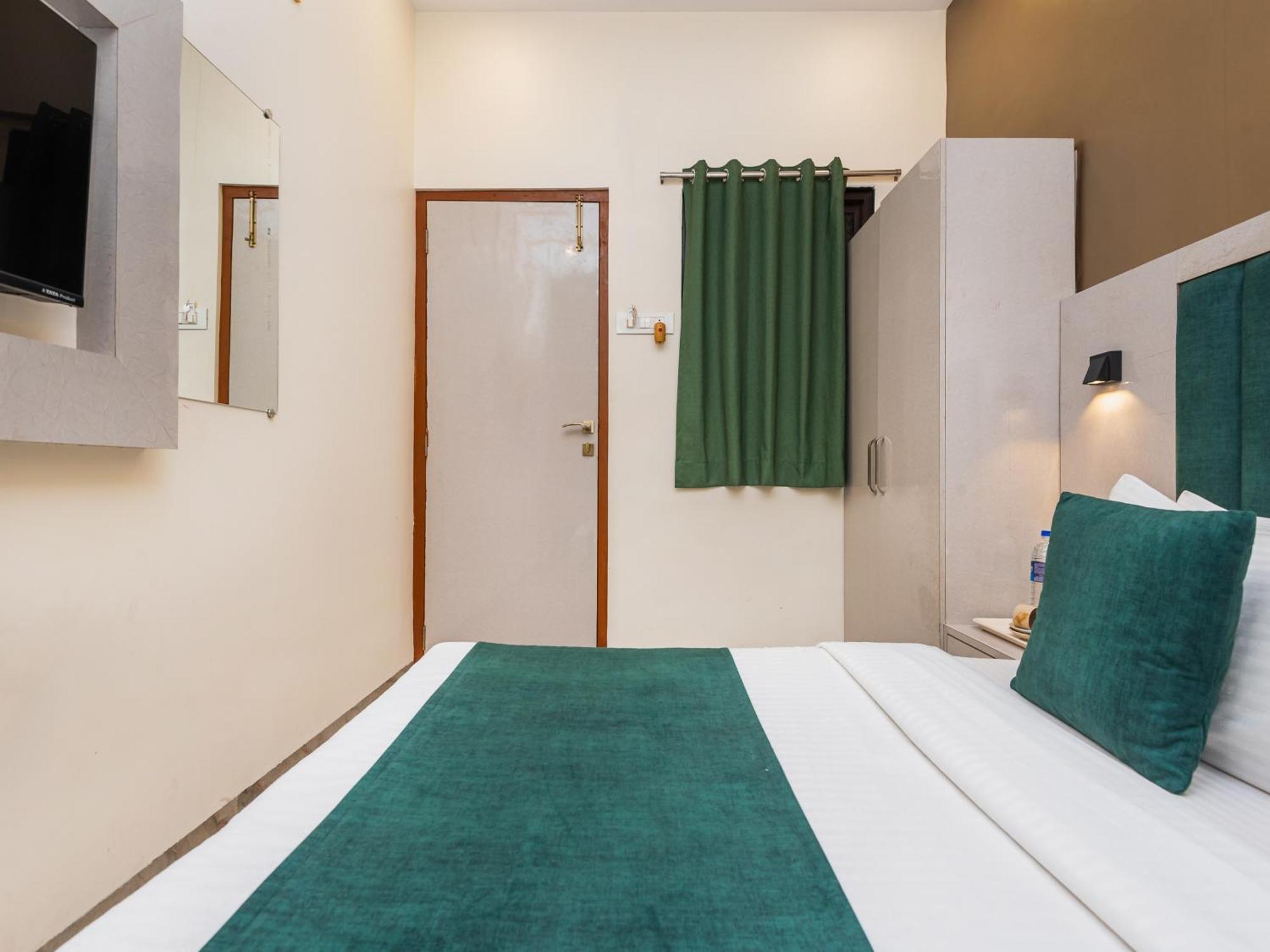 Hotel Priceless Suite Bombay Exhibition Centre Goregaon West Βομβάη Εξωτερικό φωτογραφία
