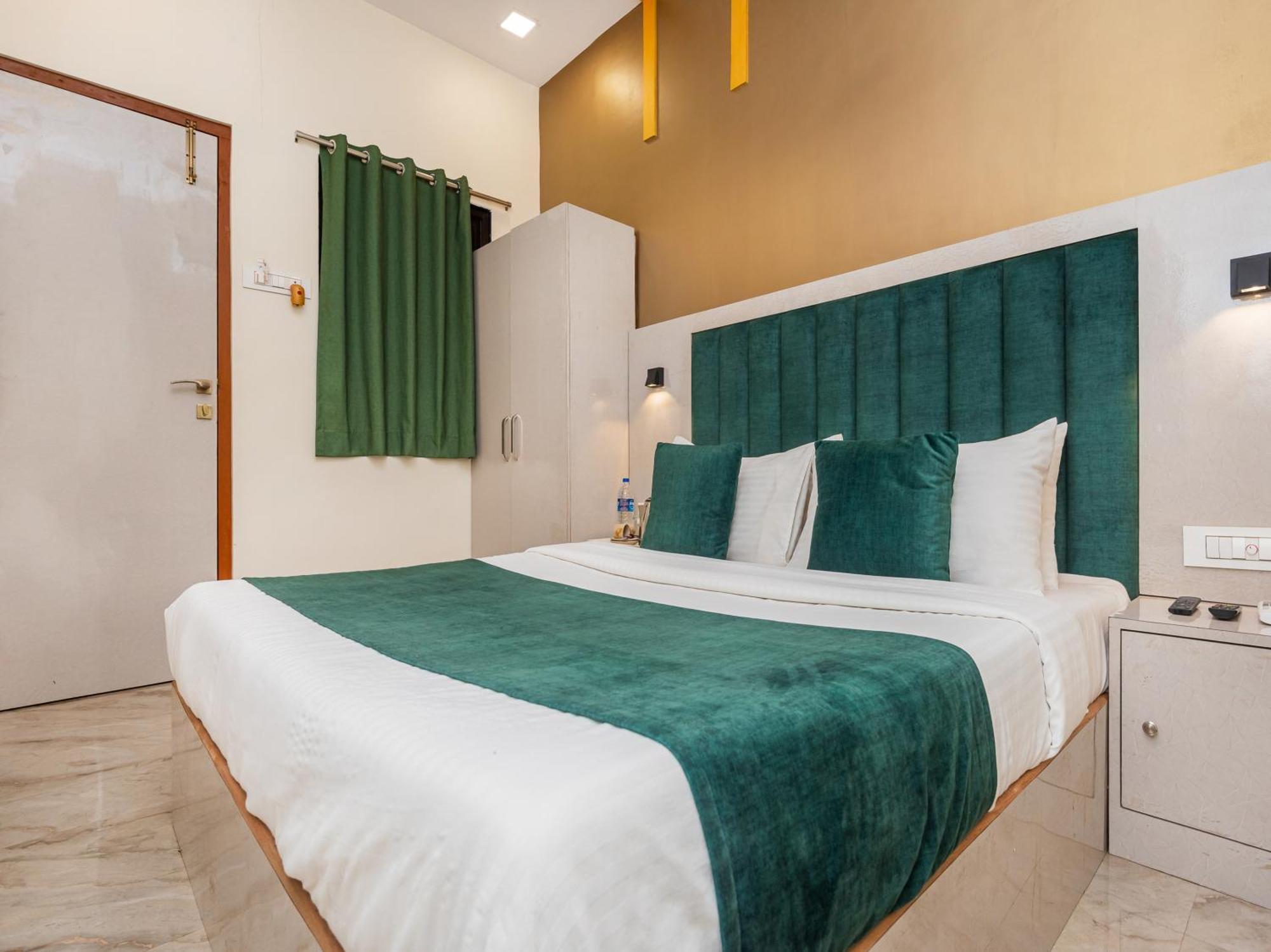 Hotel Priceless Suite Bombay Exhibition Centre Goregaon West Βομβάη Εξωτερικό φωτογραφία