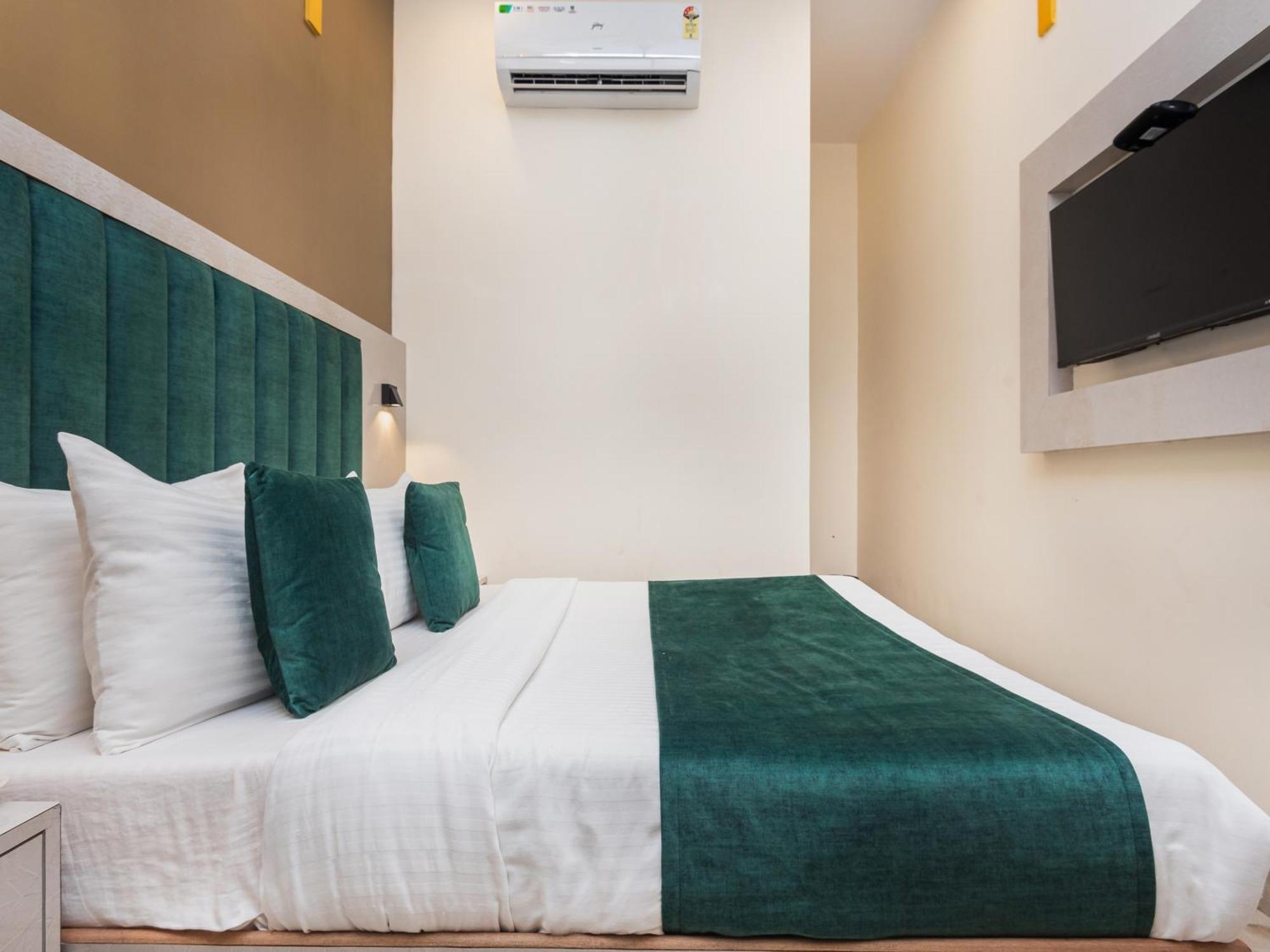 Hotel Priceless Suite Bombay Exhibition Centre Goregaon West Βομβάη Εξωτερικό φωτογραφία