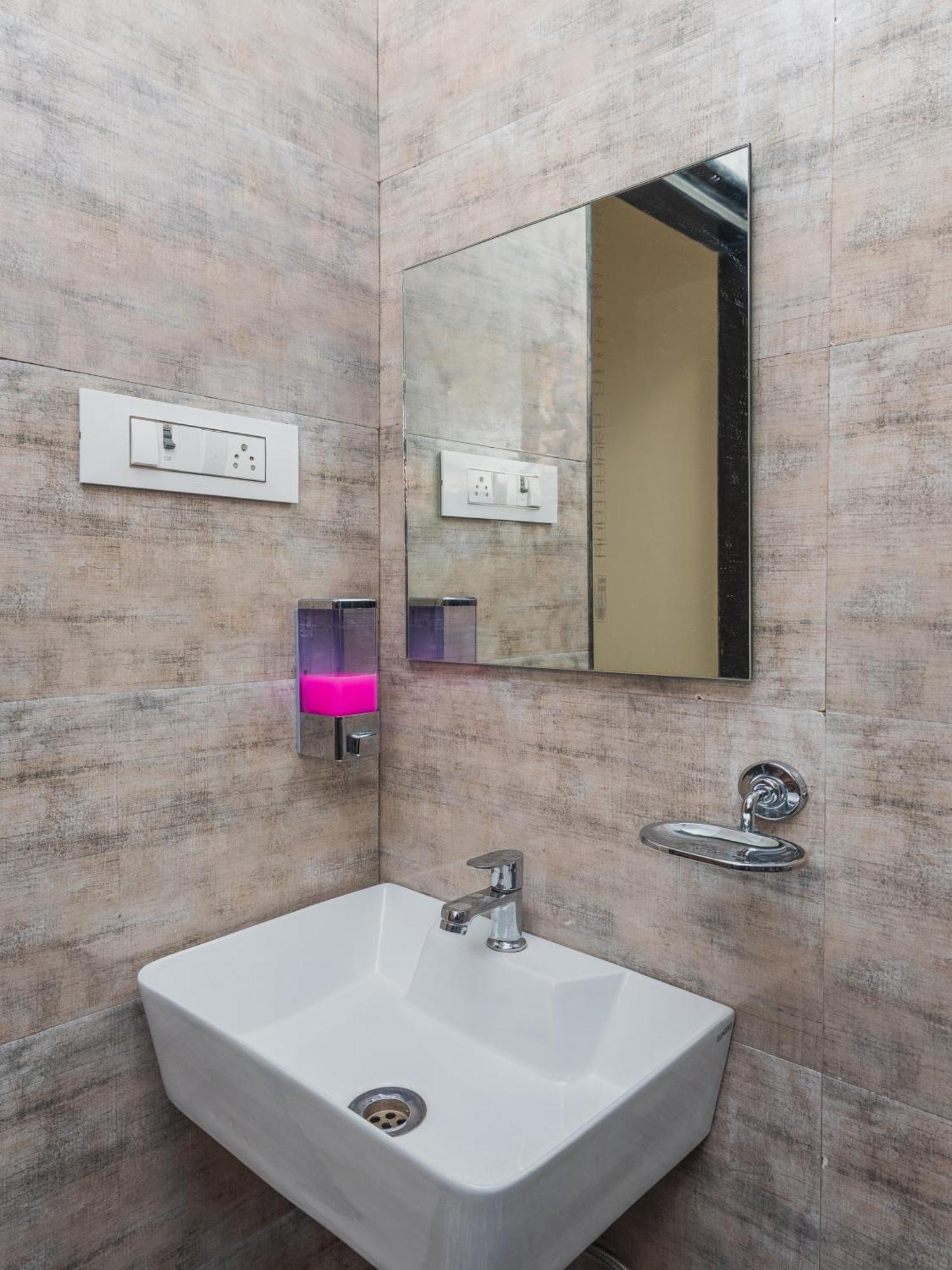 Hotel Priceless Suite Bombay Exhibition Centre Goregaon West Βομβάη Εξωτερικό φωτογραφία